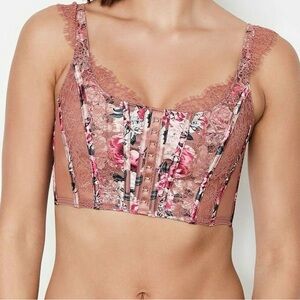 NWT Victoria's Secret Dream Angels
Unlined Lace-up Bra Top Corset
Floral Sz S